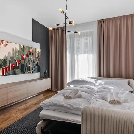 Lam Metropolis - Free Parking - Balcony Μπρατισλάβα