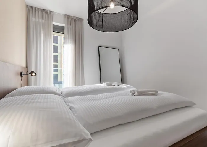 Lam Metropolis - Free Parking - Balcony